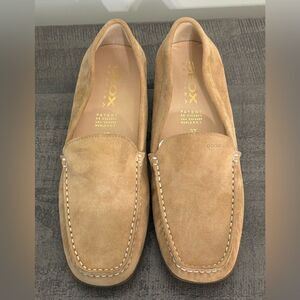 Geox Respira-Tan/Sand Suede Loafers. Women’s Size 37/6.5 US.  New Without Box.